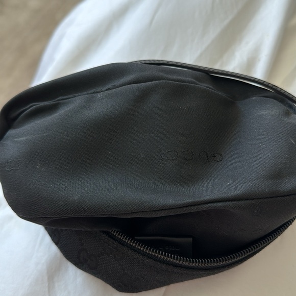 Gucci! Perfect classic clutch used once bought in Banff - Picture 5 of 7